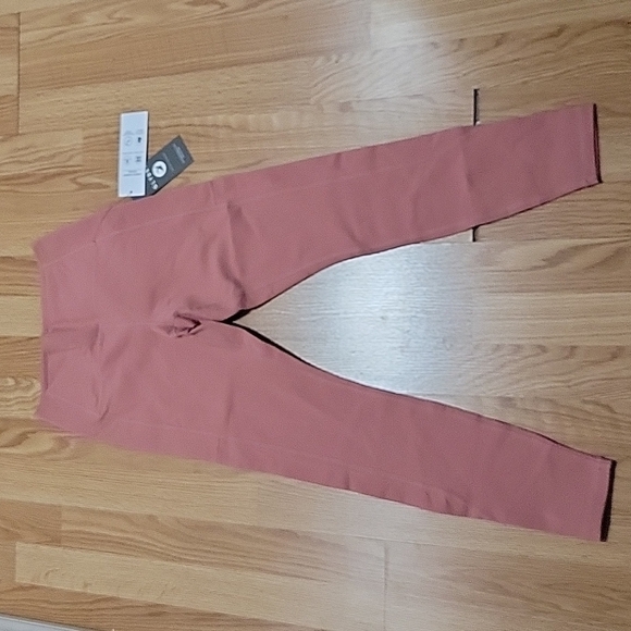 glyder clay taper legging in clay size medium - Picture 6 of 10